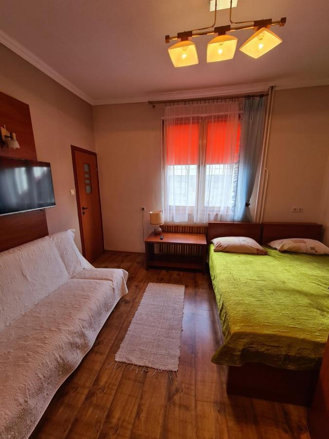 بيت شباب Gosciniec Halka Zwardoń المظهر الخارجي الصورة